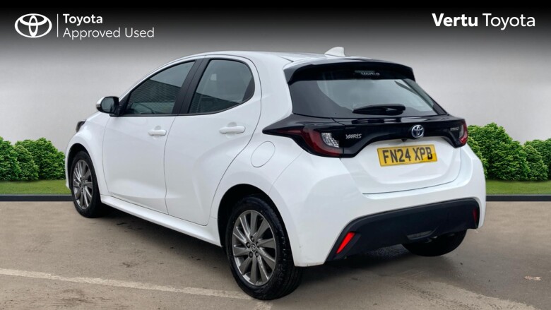 Toyota Yaris 1.5 Hybrid Icon 5dr CVT Hybrid Hatchback